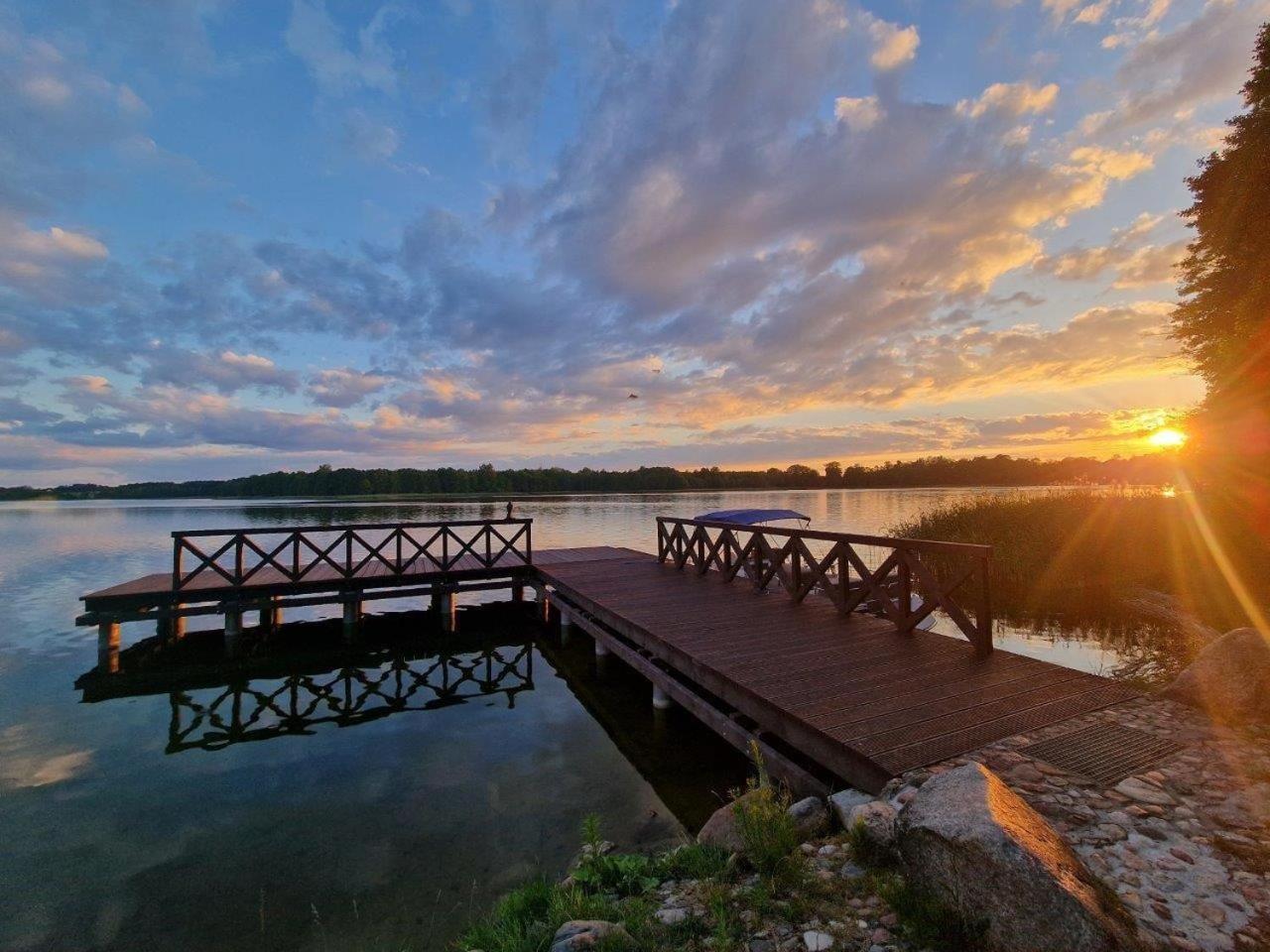 Dworek Holny Hołny Wolmera Exteriör bild